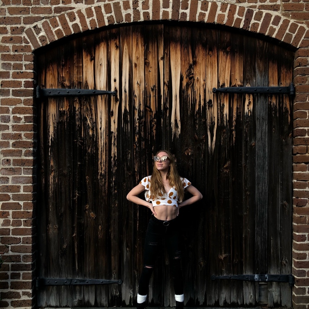 Meet your Posher, Noelle